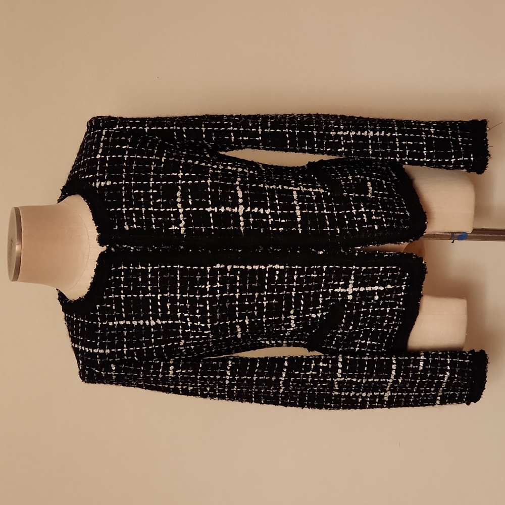Oggi Italy black, white, and silver wool blazer